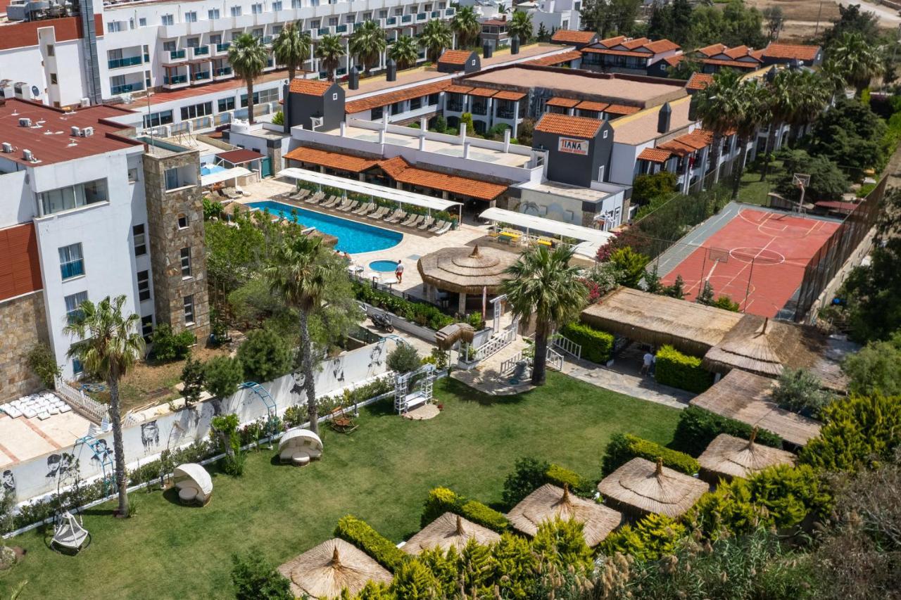 Tiana Beach Resort Turgutreis Exterior photo